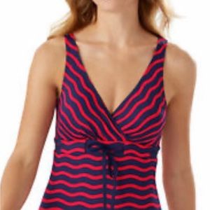 Tommy Bahama Flattering swimsuit size 10 retailed $129.